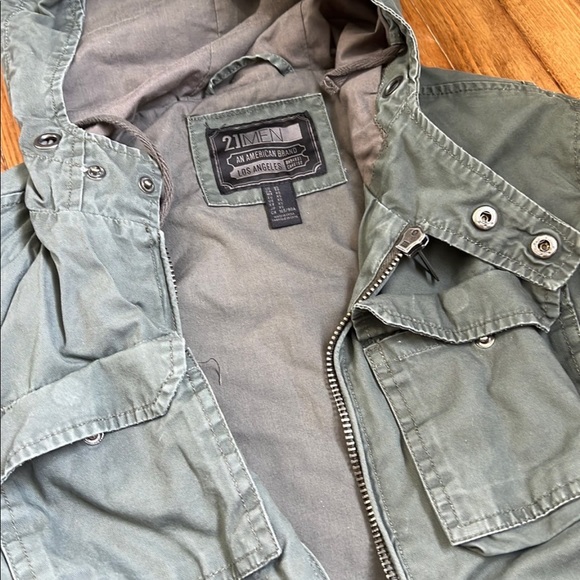 Utility jacket - Picture 2 of 3
